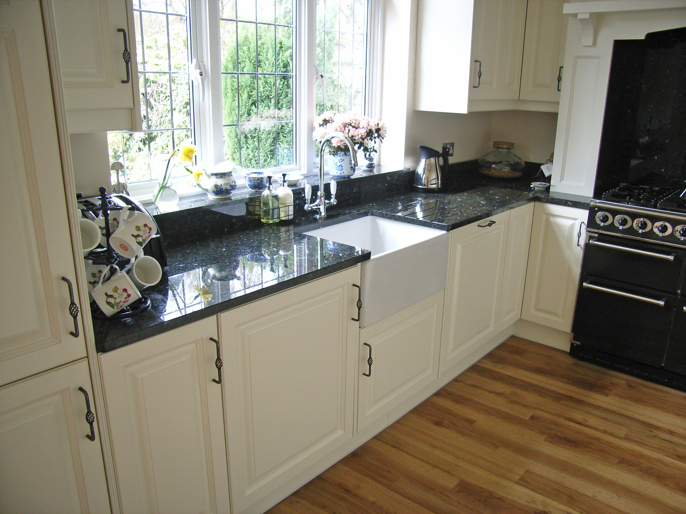 painted birkdale kitchen sidcup
